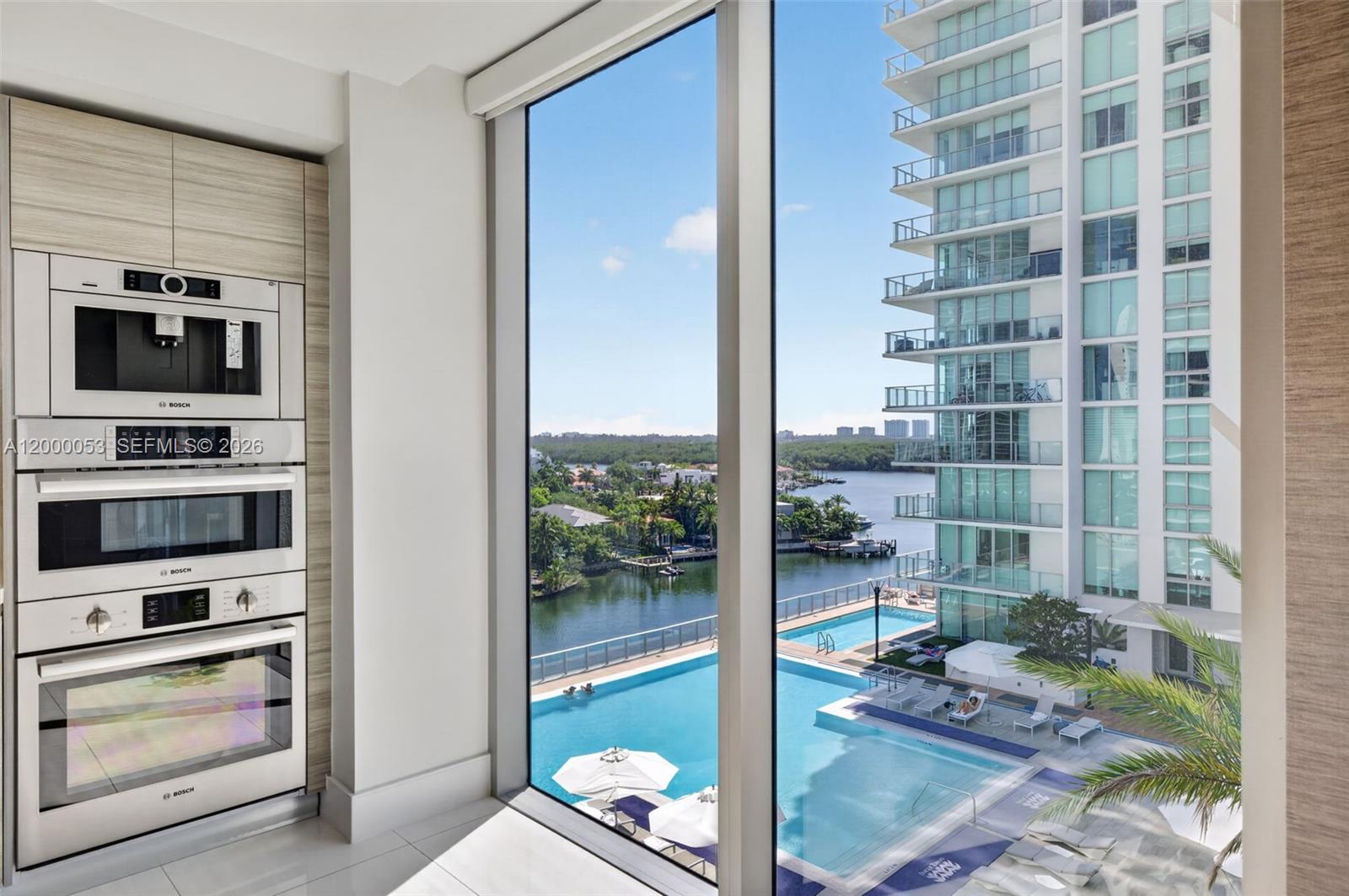PARQUE TOWERS CONDO - Residential