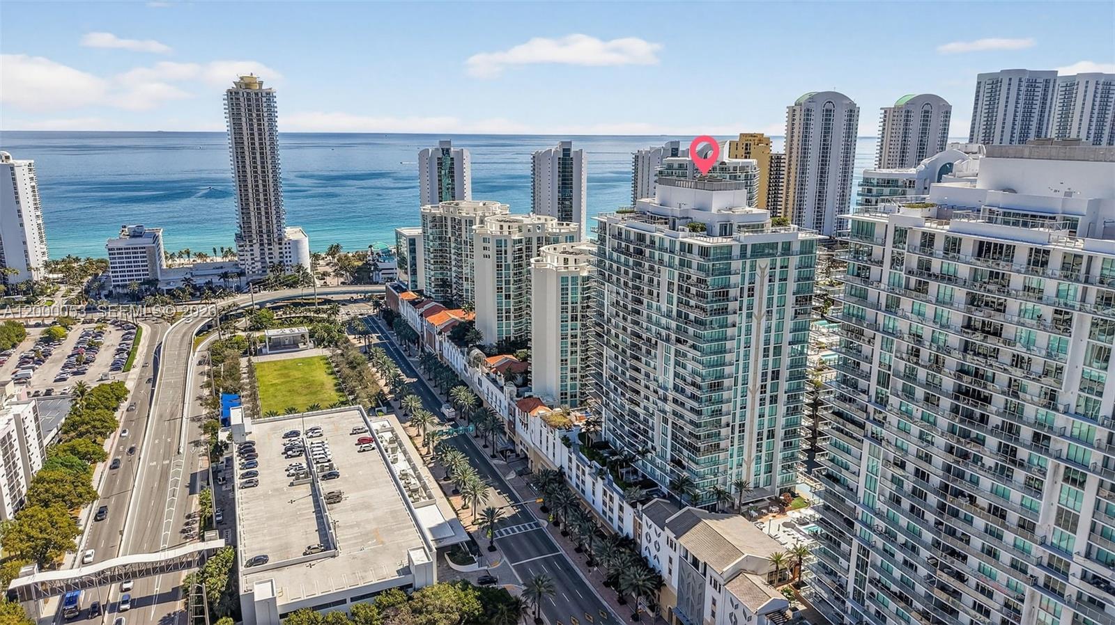 PARQUE TOWERS CONDO - Residential