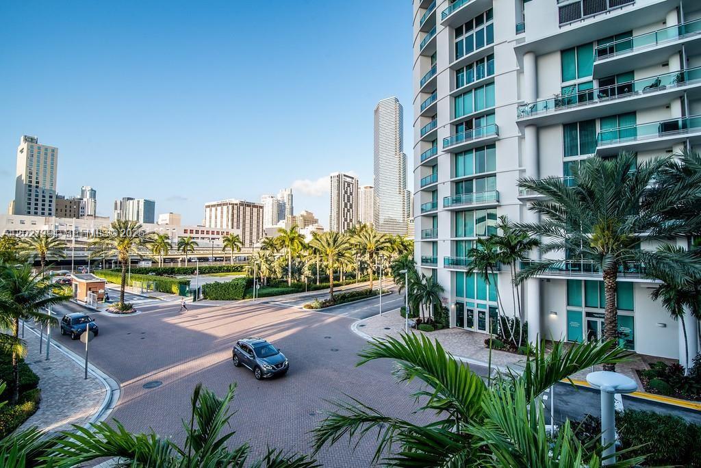IVY CONDO - Residential Lease