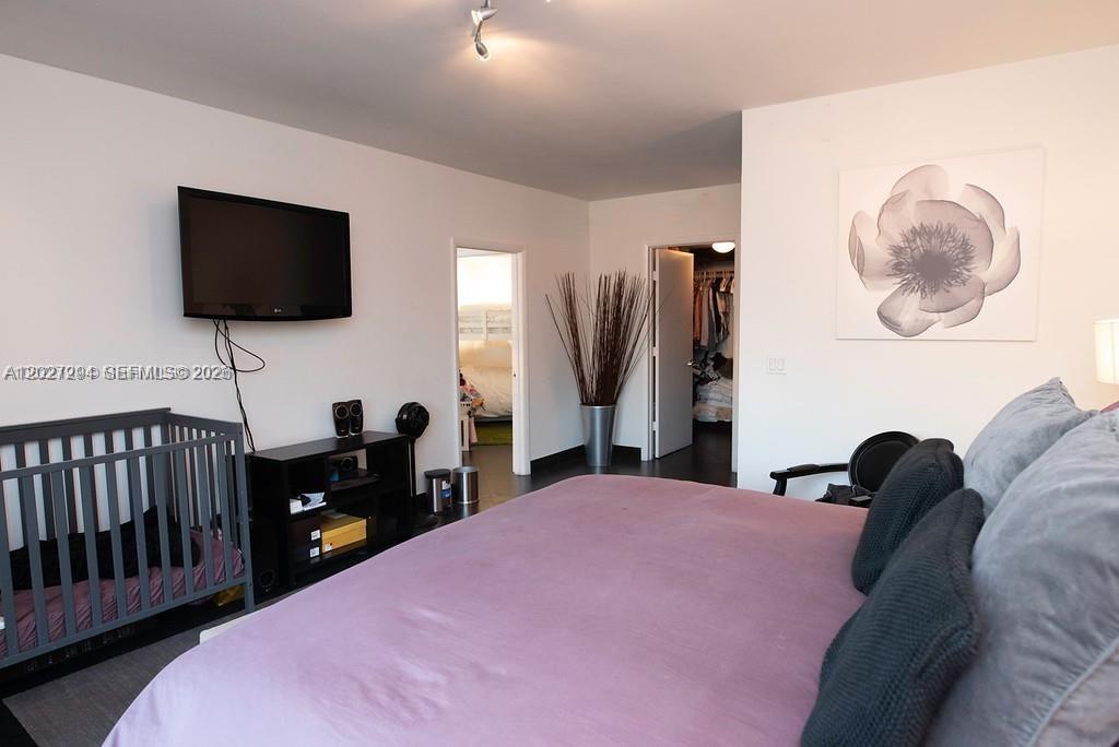 IVY CONDO - Residential Lease