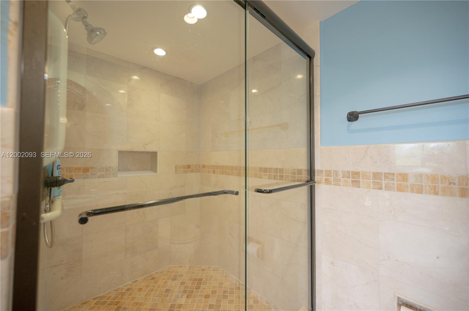 GROVE ISLE CONDO - Residential