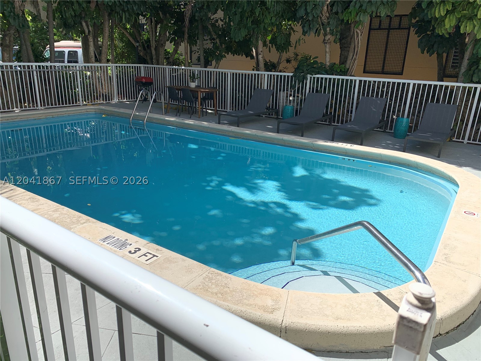 C GAB DOUGLAS SEC - Residential Lease