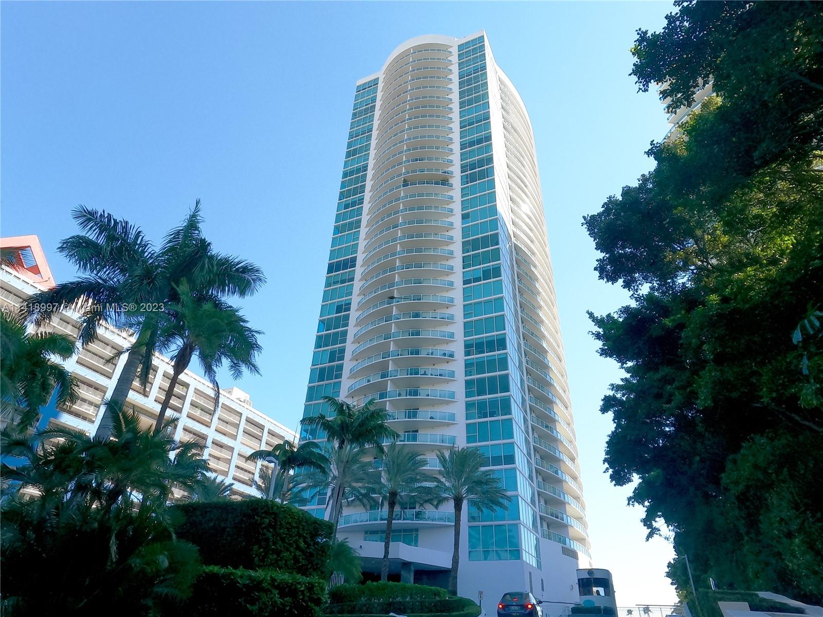 SKYLINE ON BRICKELL CONDO - Residential Lease