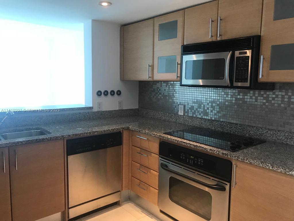 SKYLINE ON BRICKELL CONDO - Residential Lease