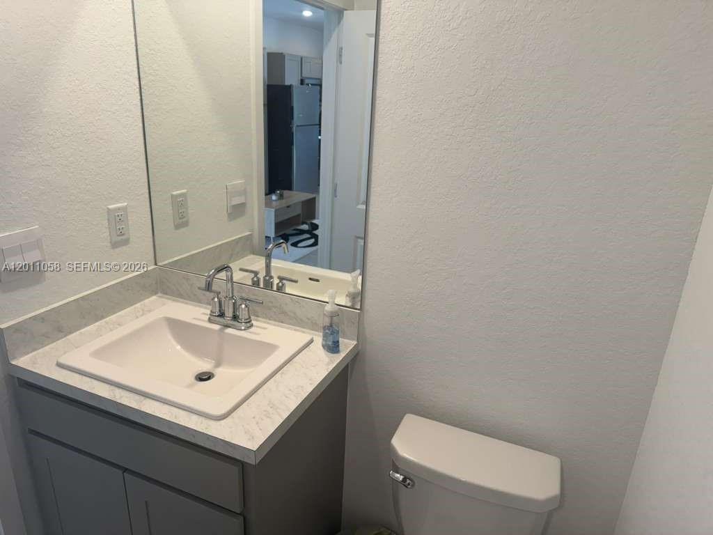 HIGHLAND OAKS - Residential