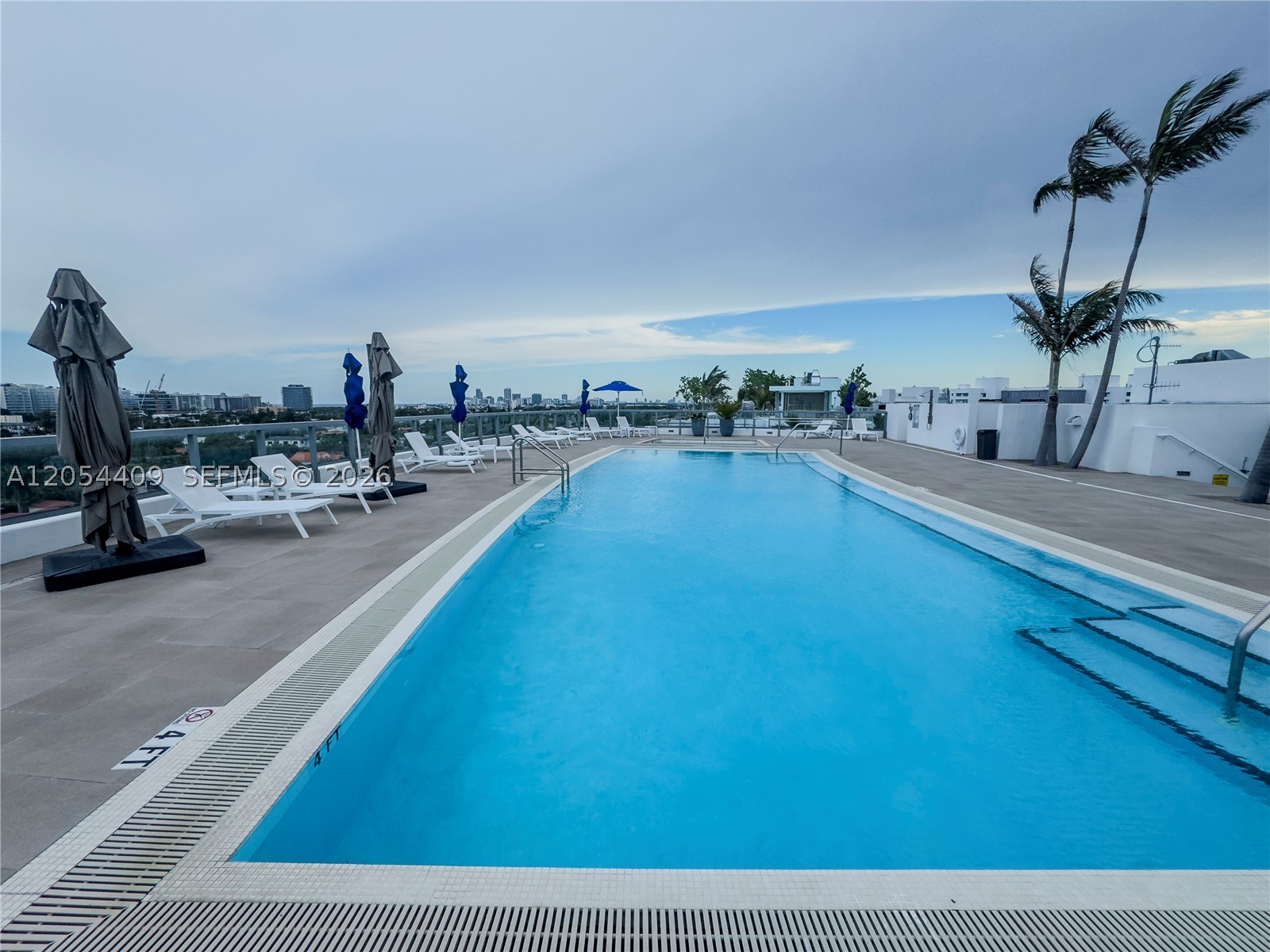 THE IVORY RESIDENCES CONDO - Residential Lease