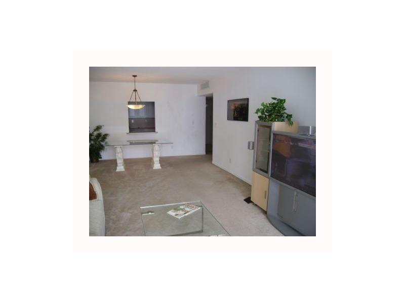 OCEANVIEW BUILDING B COND - Residential Lease
