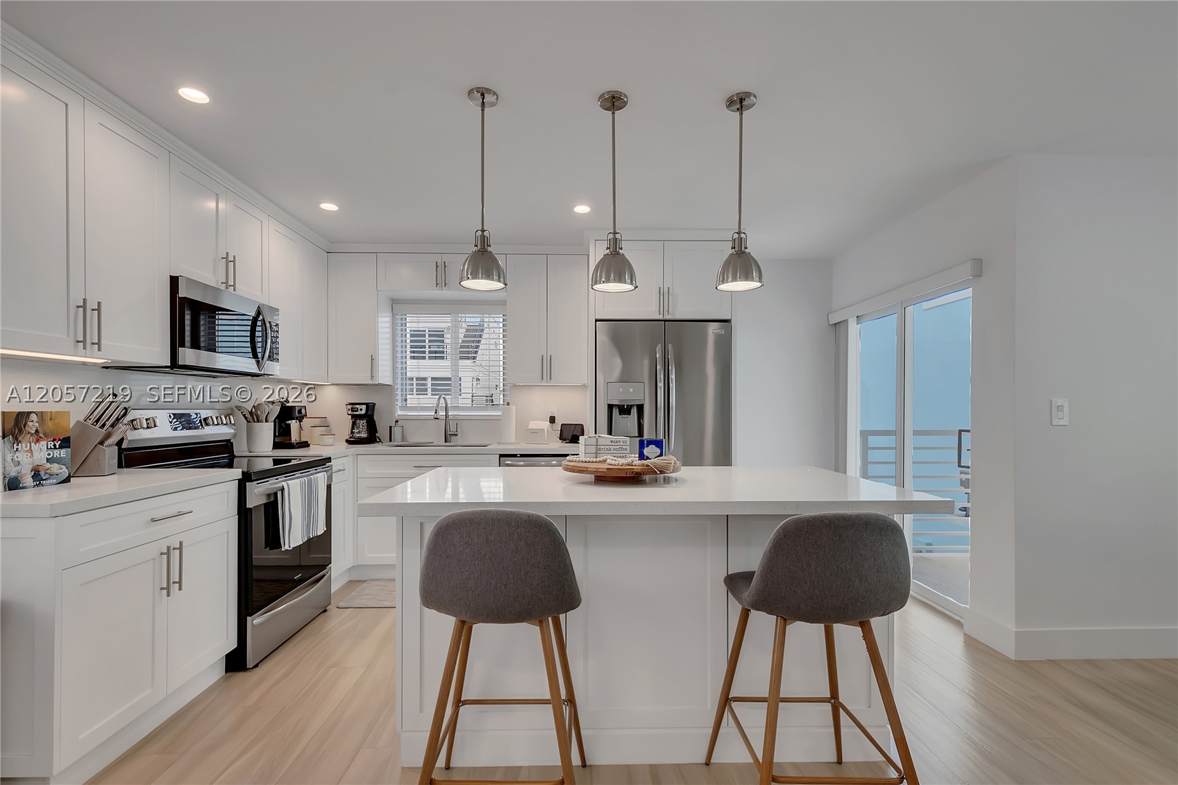 KEY LARGO OCEAN RESORT CON - Residential
