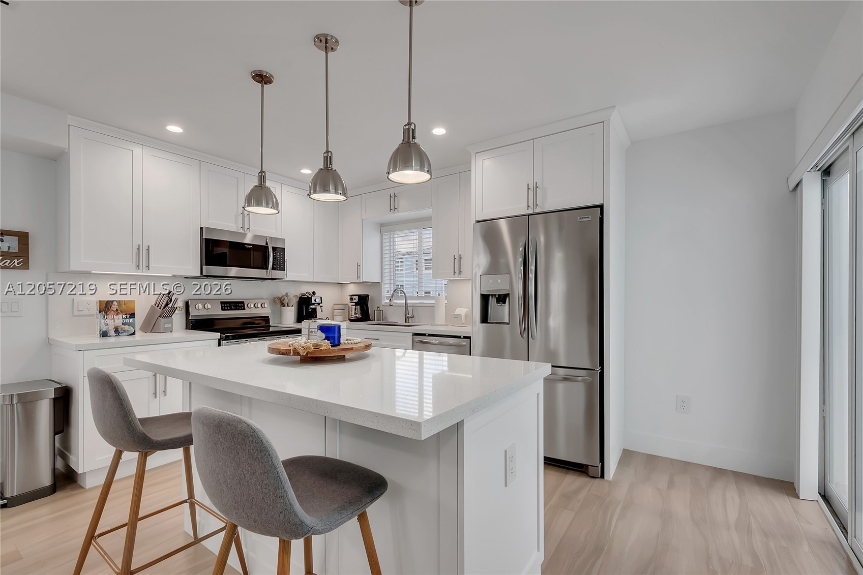 KEY LARGO OCEAN RESORT CON - Residential