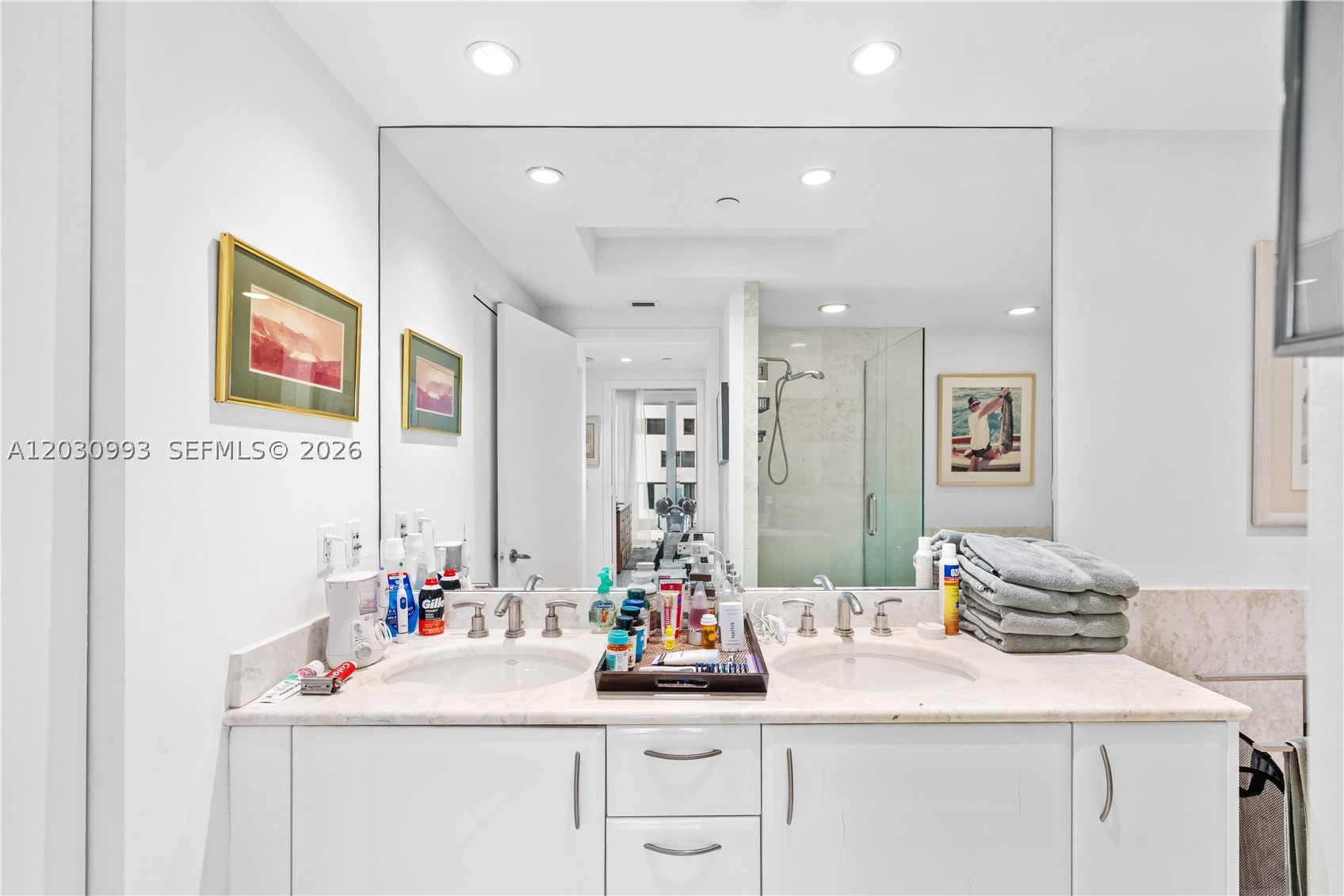 JADE BRICKELL - Residential