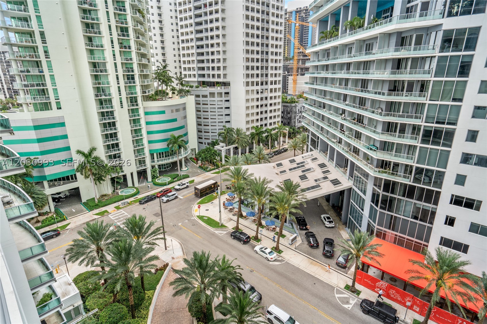 JADE BRICKELL - Residential