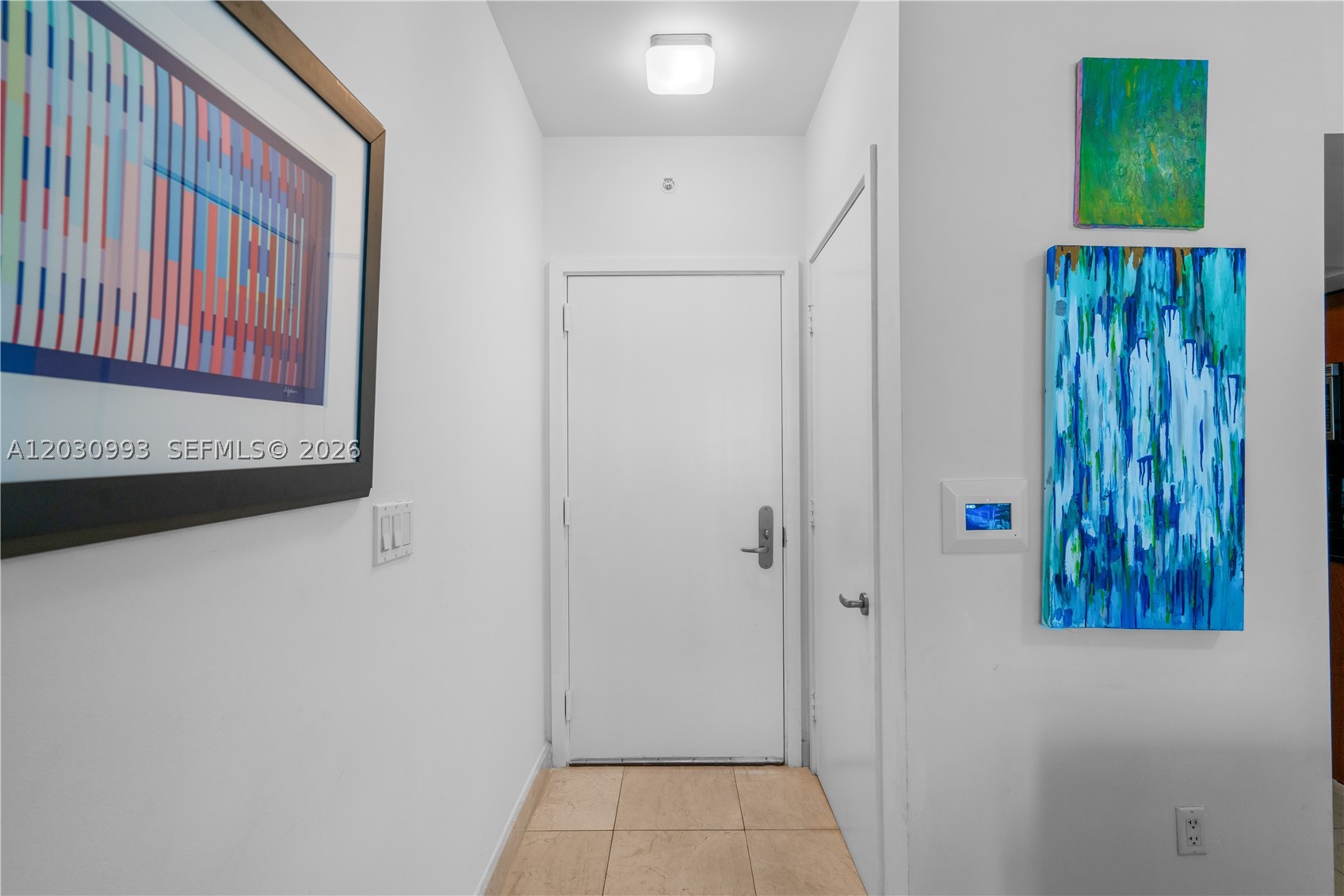 JADE BRICKELL - Residential