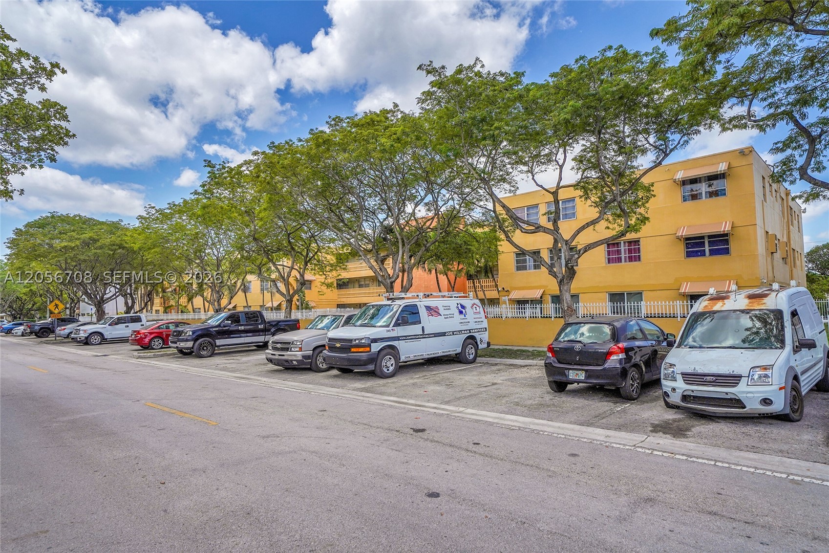 THE PALMS 51 CONDO - Residential