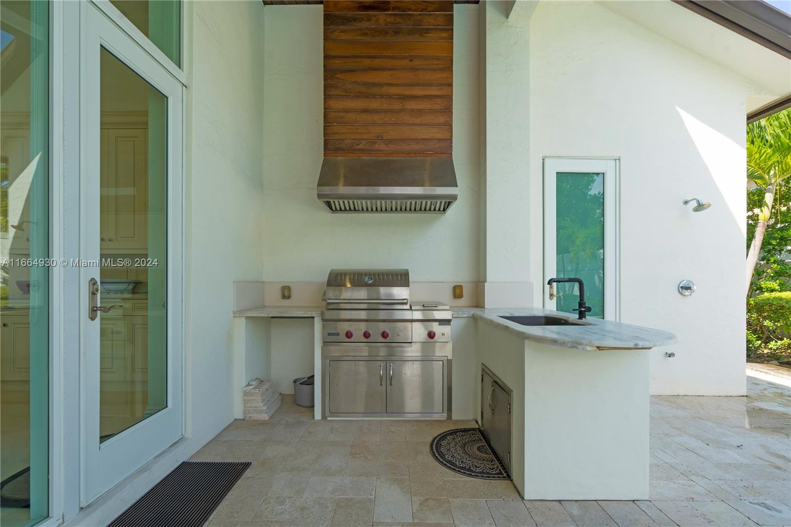 LAUDERDALE BEACH - Residential