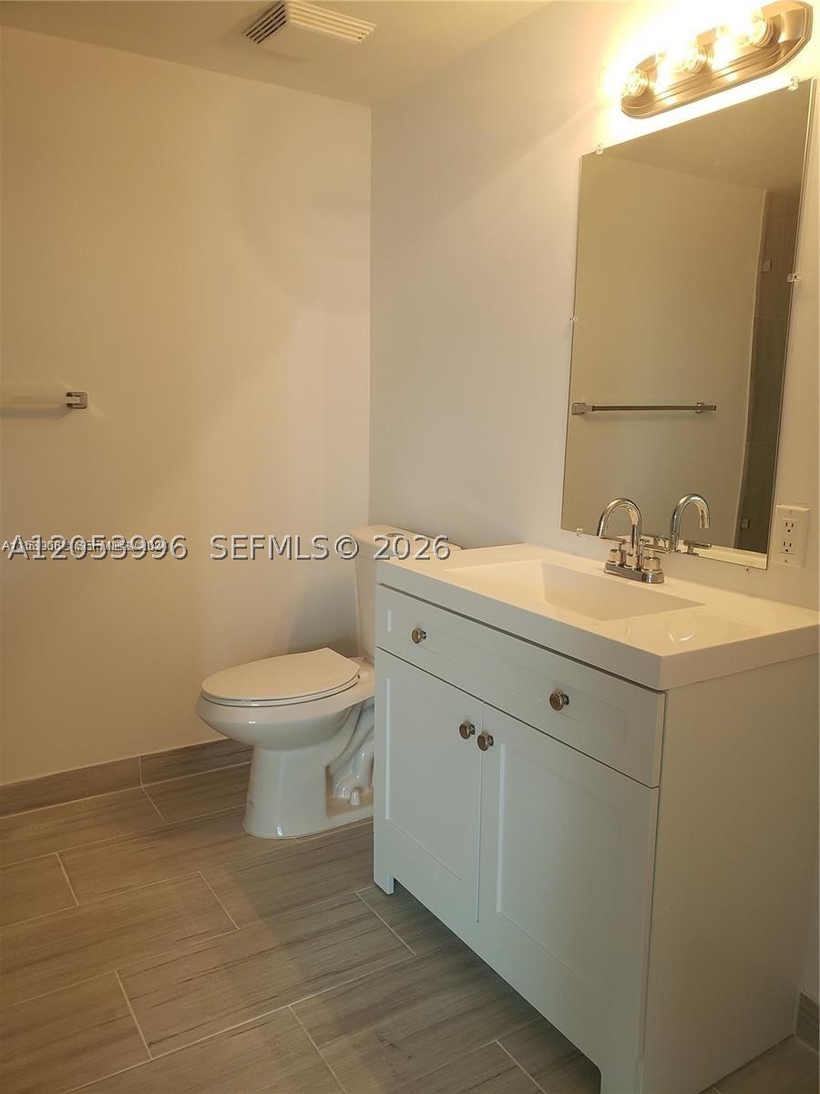 WIND CONDO - Residential Lease