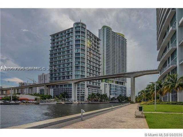 WIND CONDO - Residential Lease