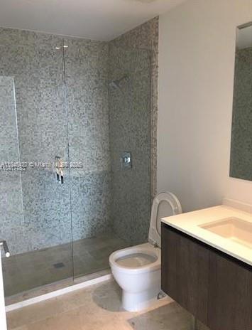 RISE CONDO - Residential