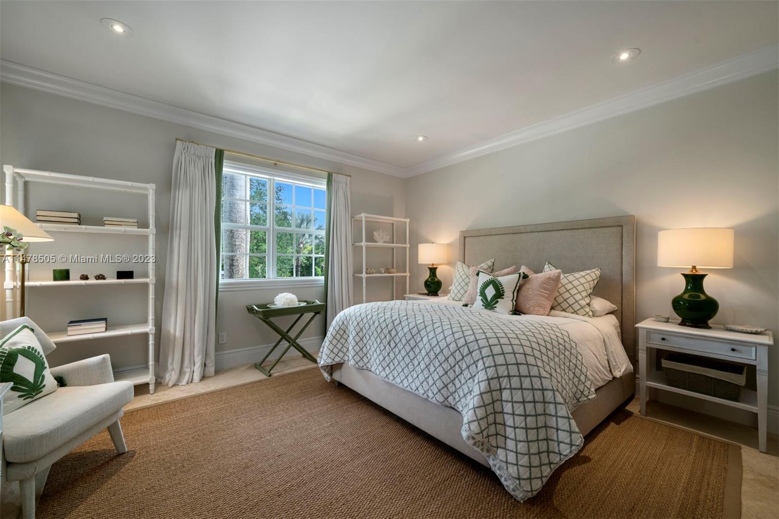 HELMS COUNTRY ESTATES ADD - Residential