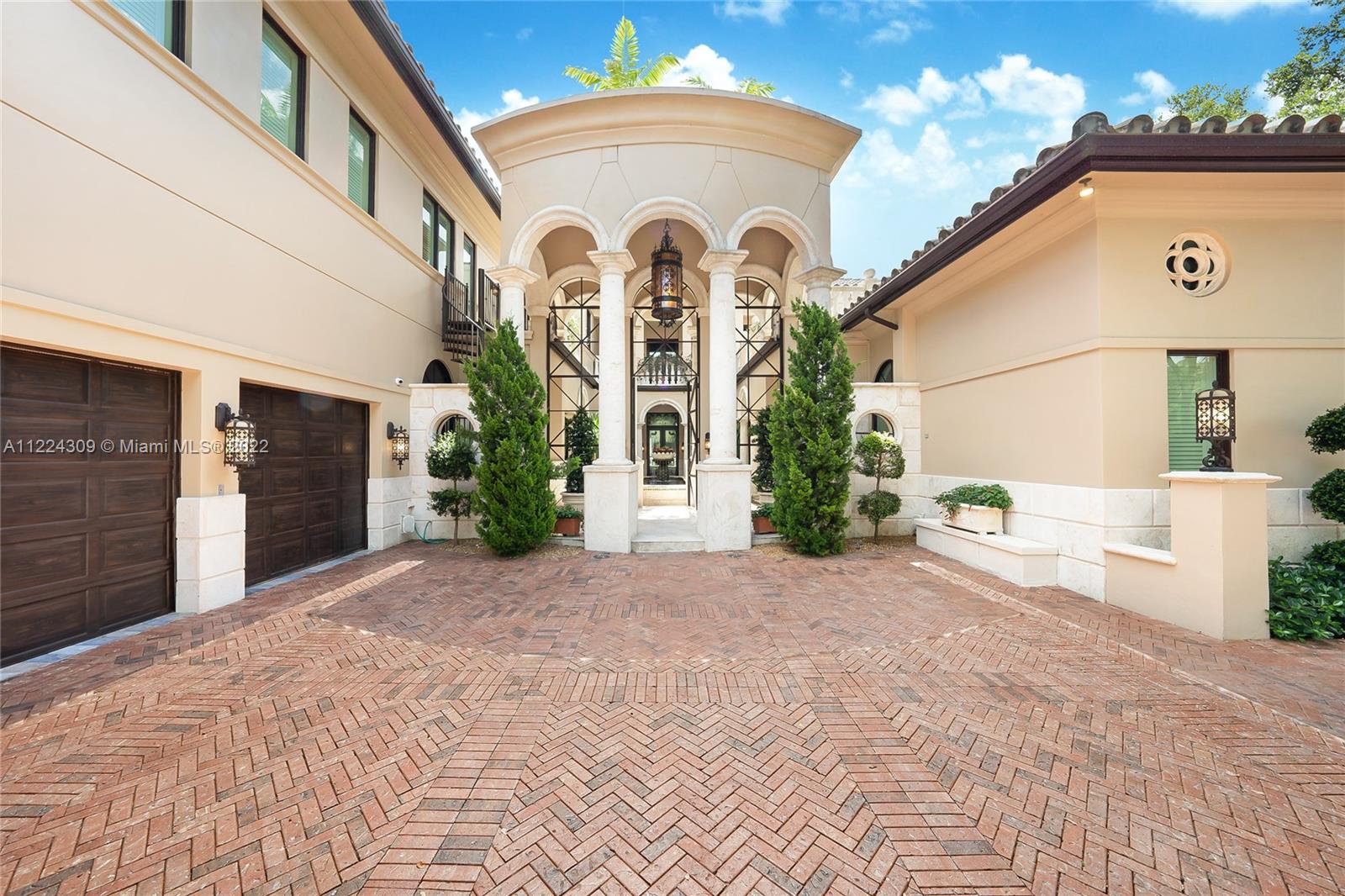 ISLES OF WINDMILL RANCH - Residential