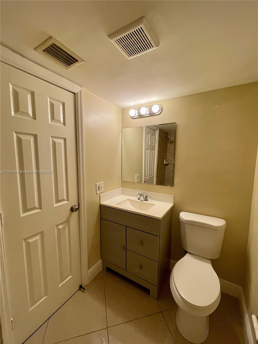 PARK PLACE AT POMPANO CON - Residential Lease