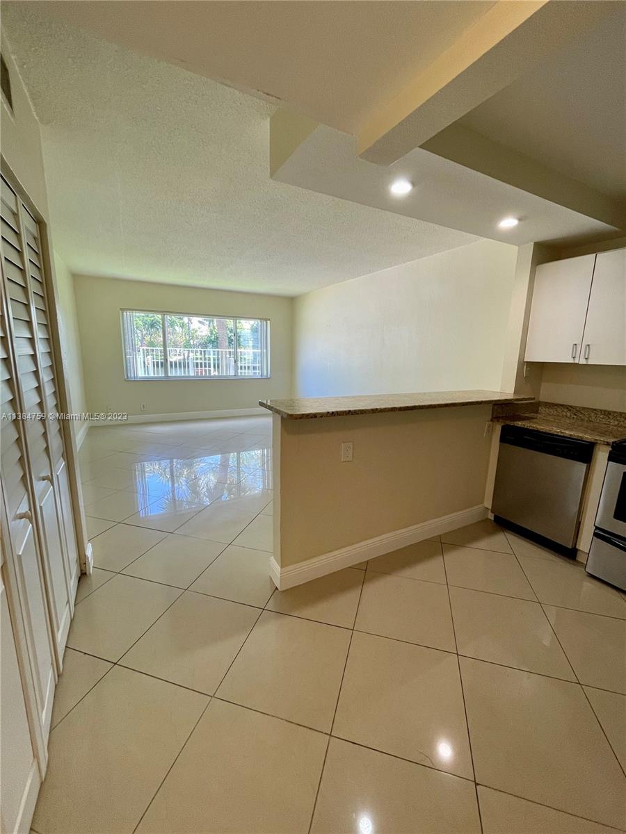 PARK PLACE AT POMPANO CON - Residential Lease