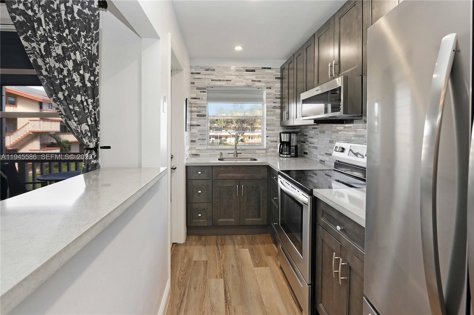 BEVERLY HILLS CONDO NUMBE - Residential