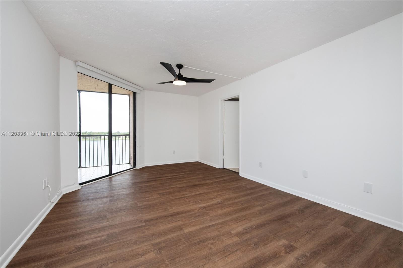 LAKEVIEW OF THE CALF CLUB - Residential Lease