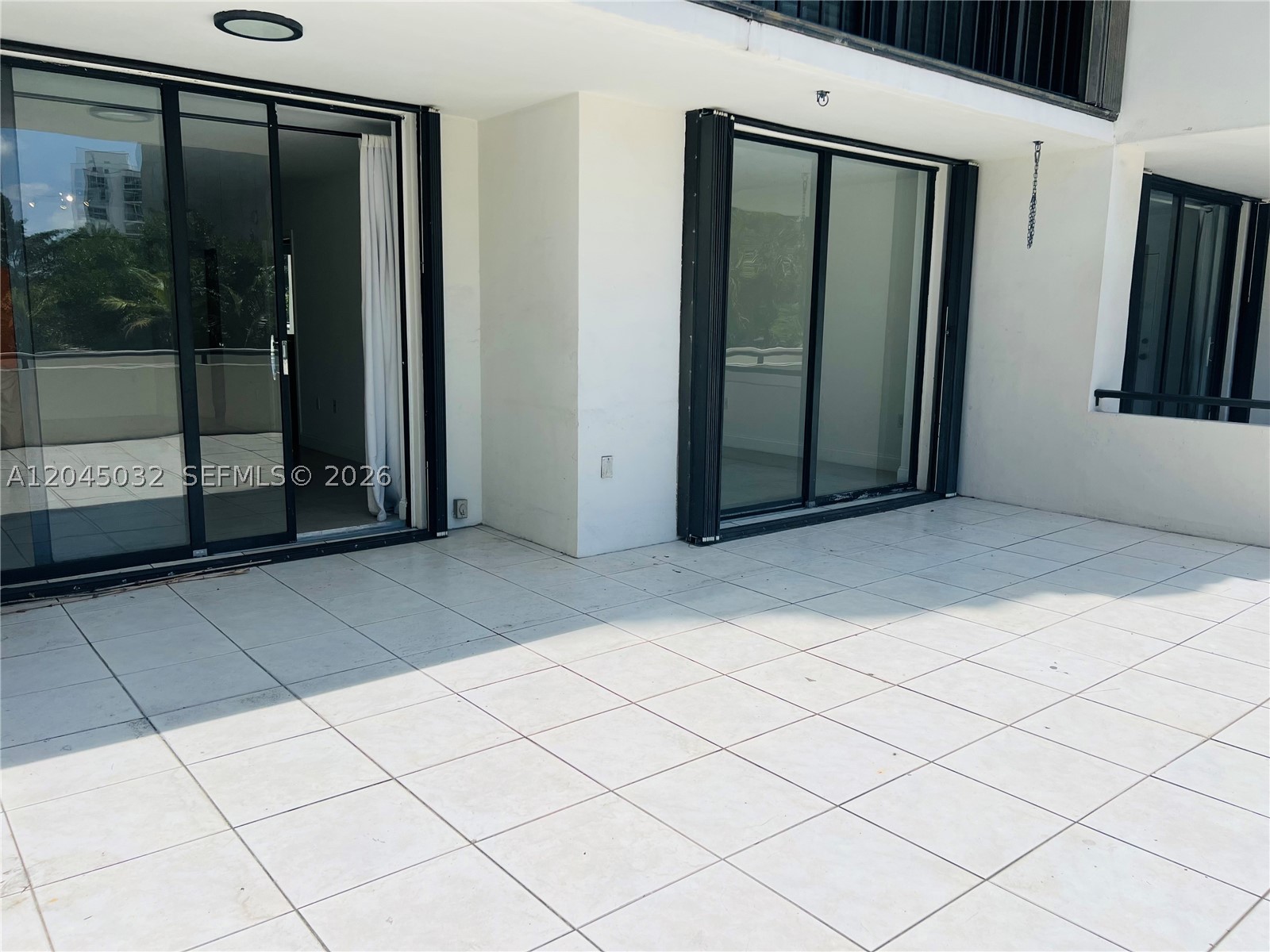 BRICKELL BAY CLUB CONDO - Residential Lease