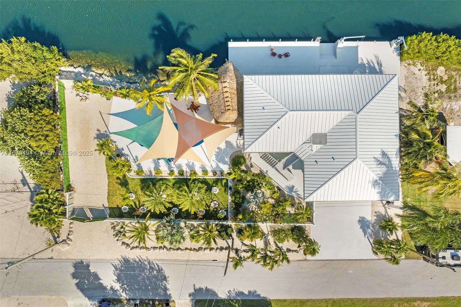 TROPICAL BAY ADD NO 3 - Residential
