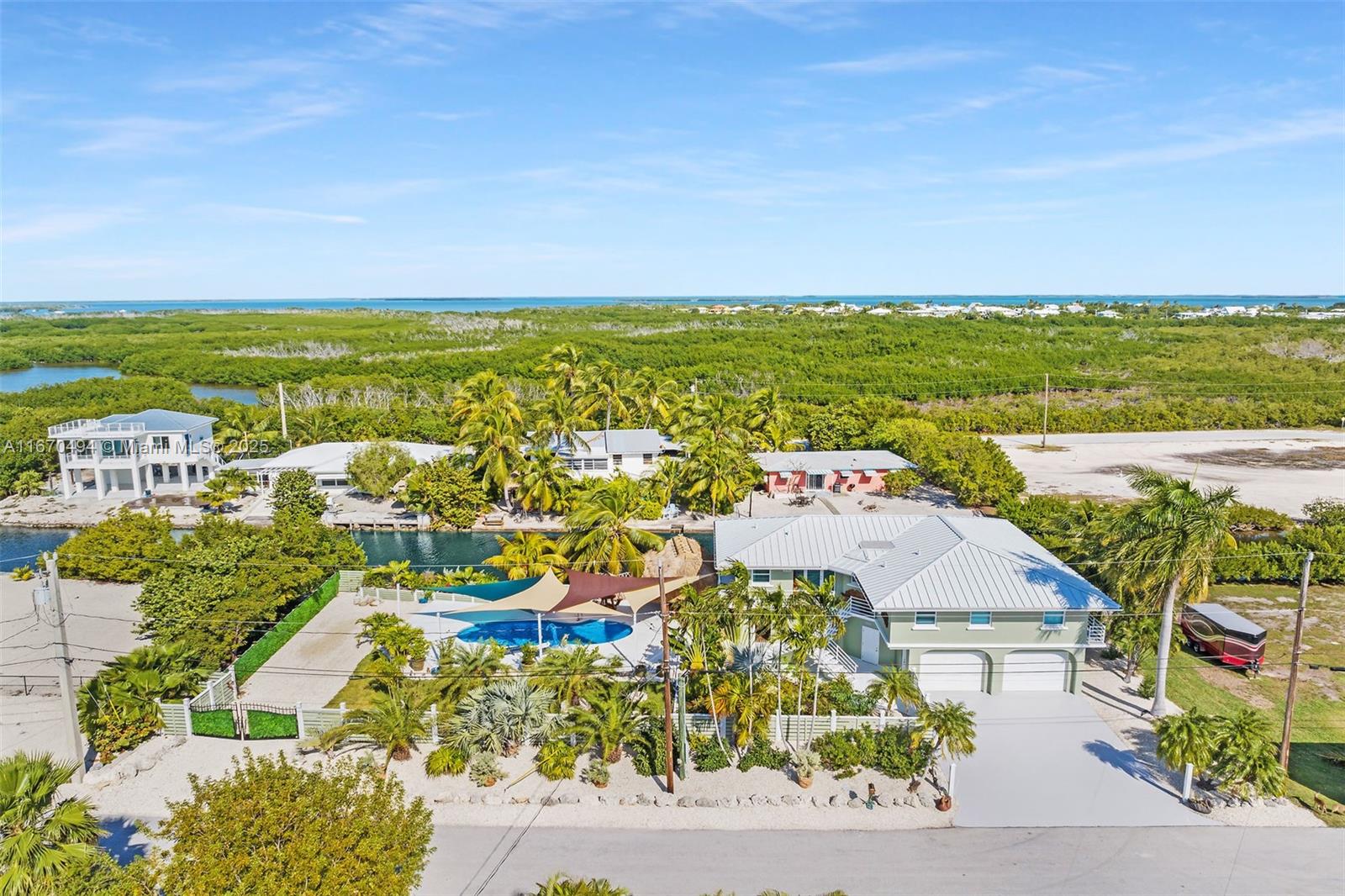 TROPICAL BAY ADD NO 3 - Residential