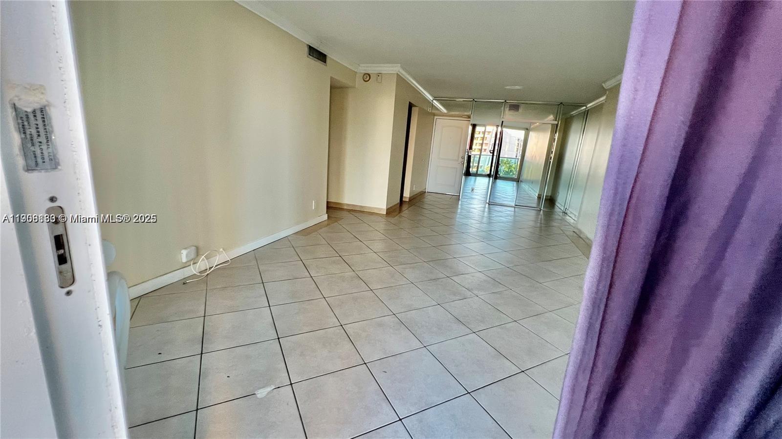 ARLEN HOUSE EAST CONDO - Residential