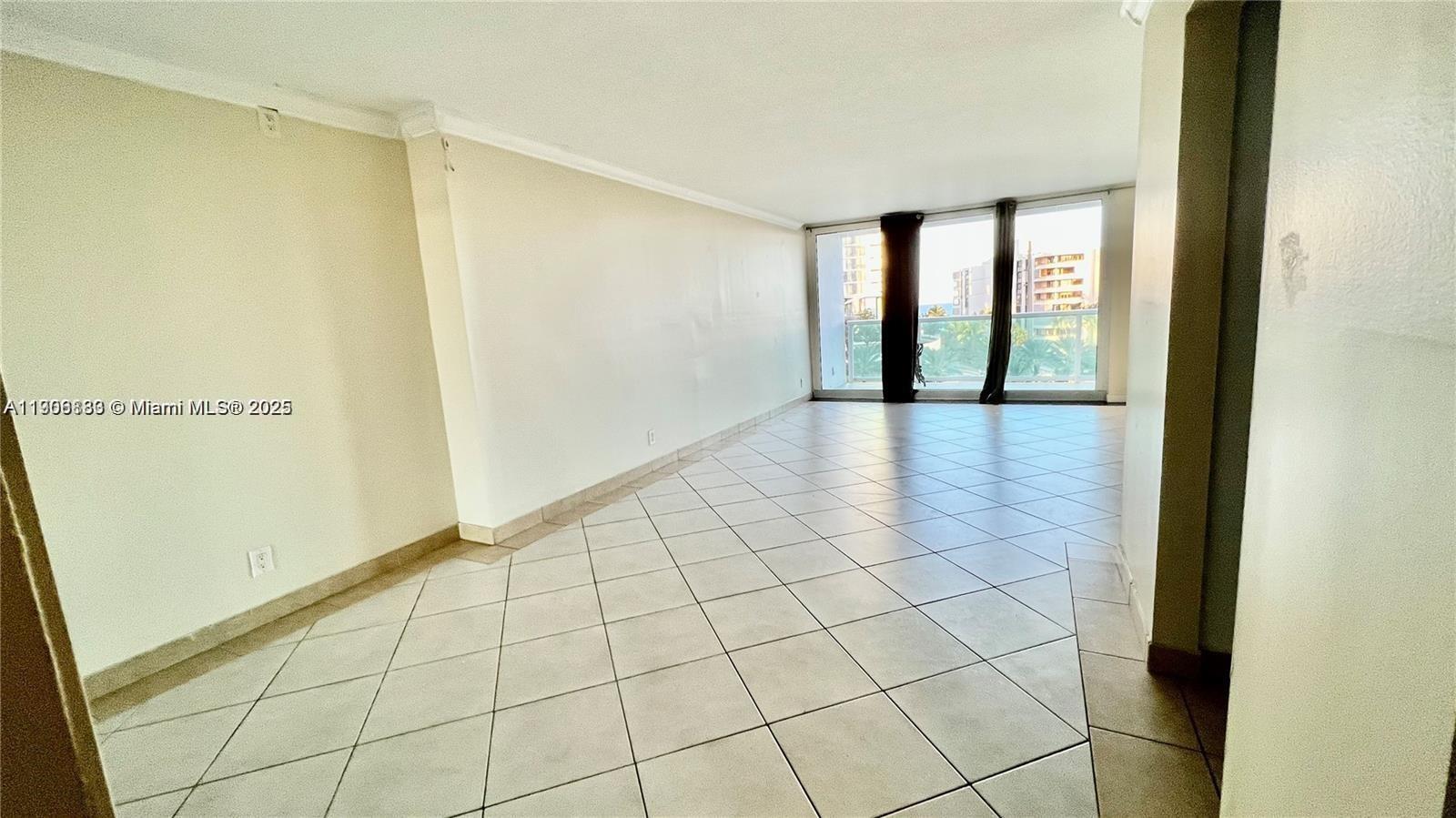 ARLEN HOUSE EAST CONDO - Residential
