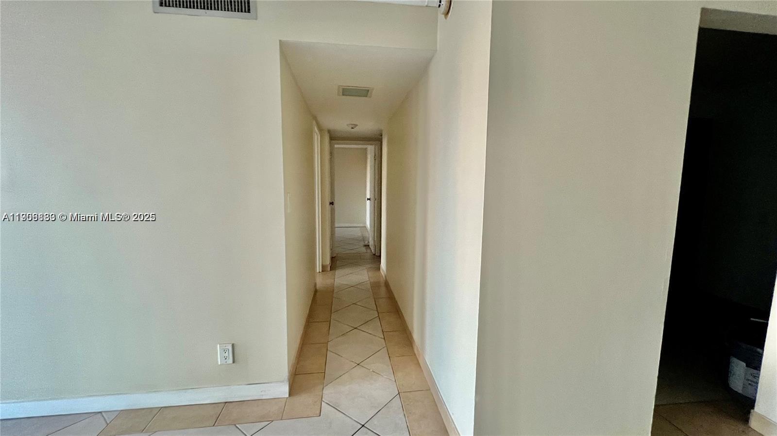 ARLEN HOUSE EAST CONDO - Residential