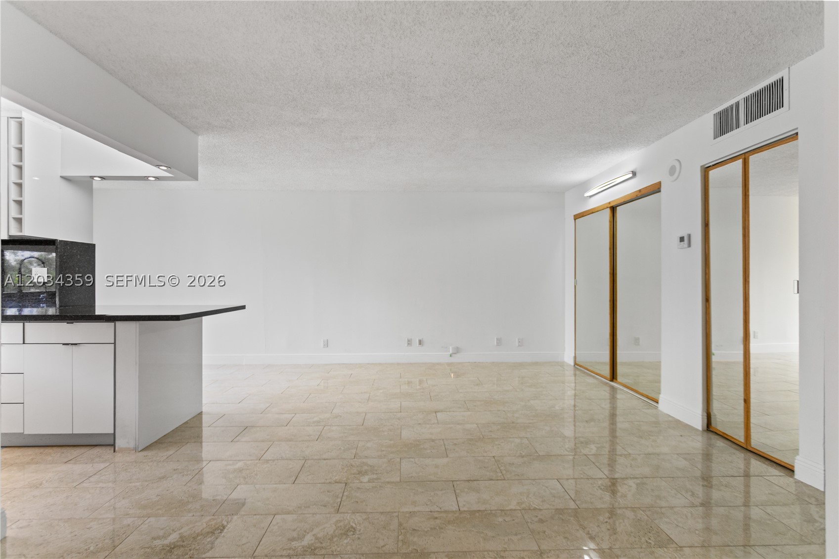 PLAZA OF AMERICAS CONDO P - Residential