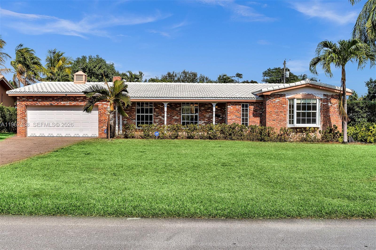 MEEKINS HILLS - Residential