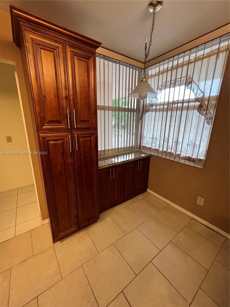 SUNRISE LAKES 187 CONDO - Residential