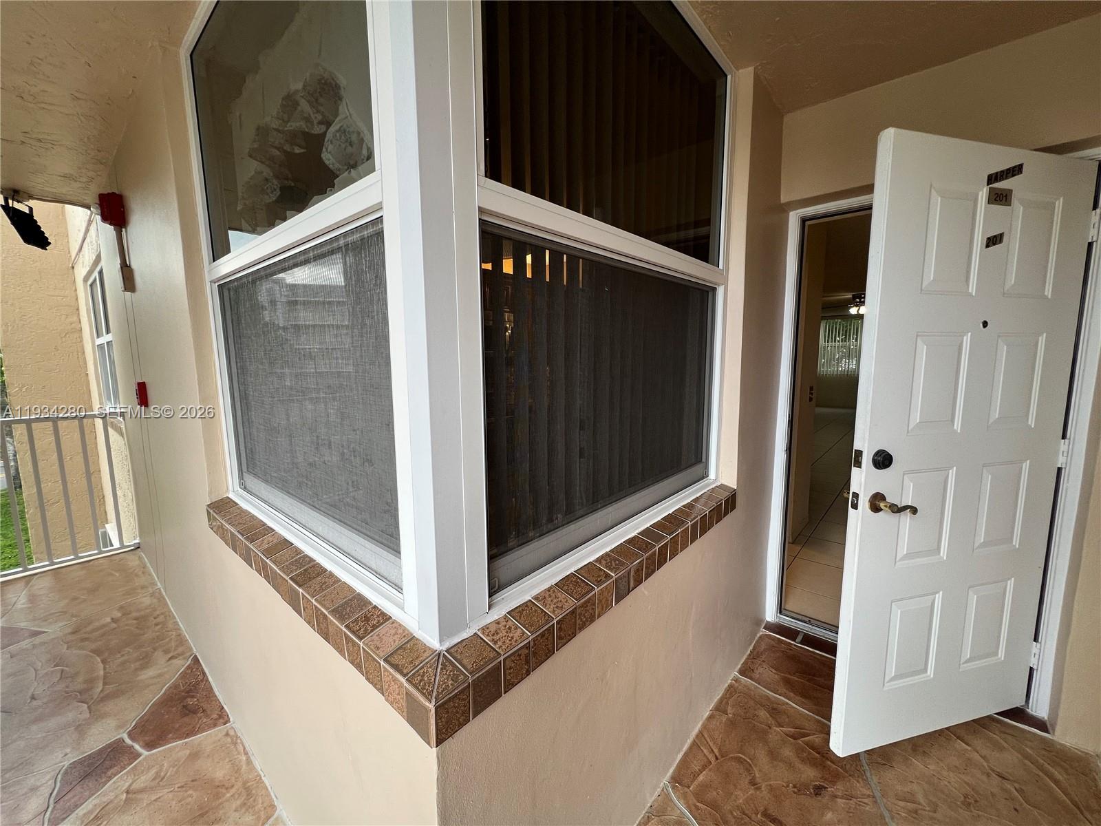 SUNRISE LAKES 187 CONDO - Residential