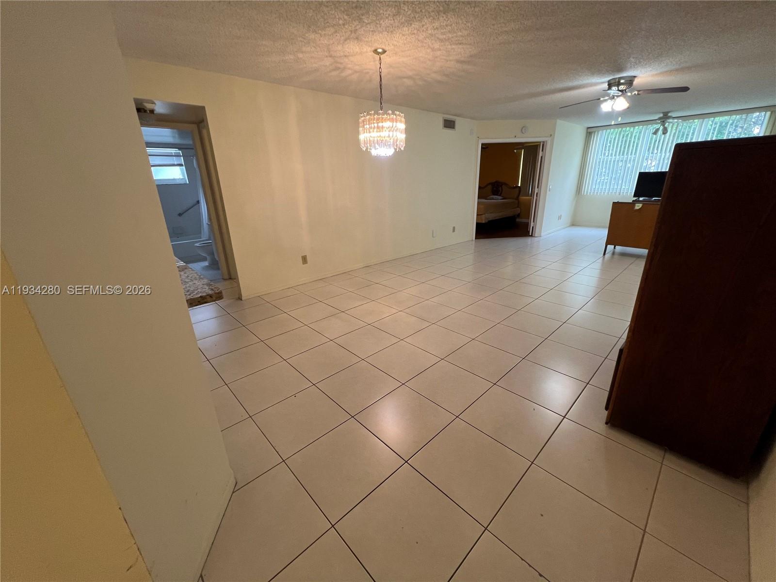 SUNRISE LAKES 187 CONDO - Residential