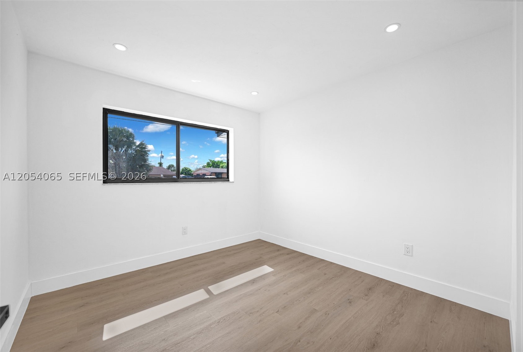 CAROL CITY 5TH ADDN - Residential
