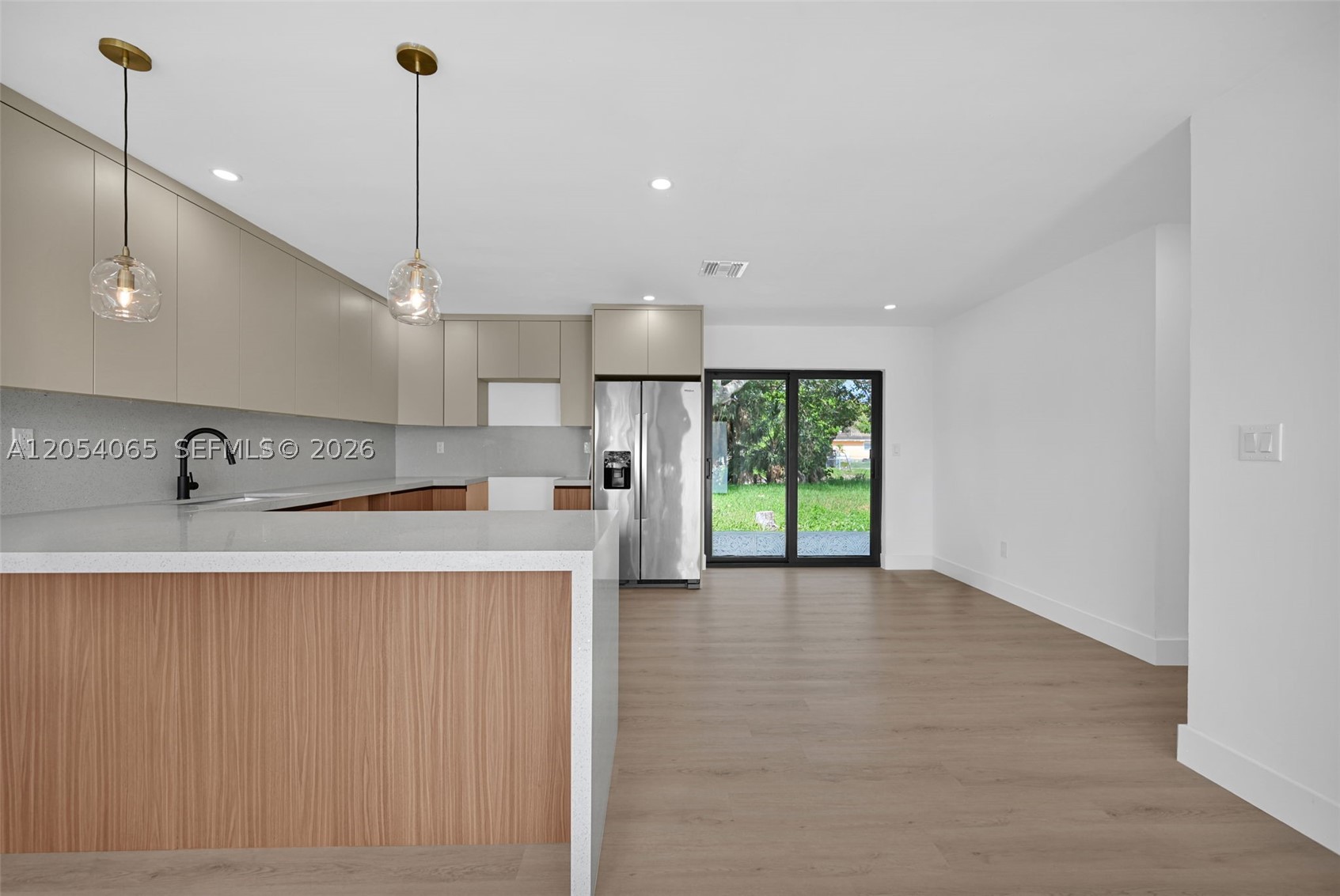 CAROL CITY 5TH ADDN - Residential