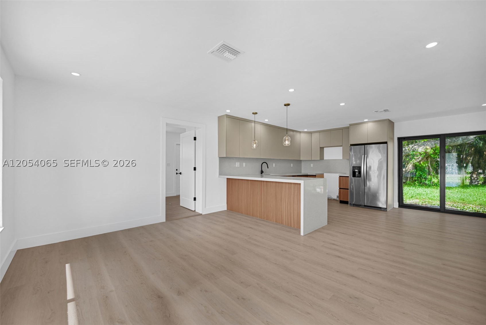 CAROL CITY 5TH ADDN - Residential