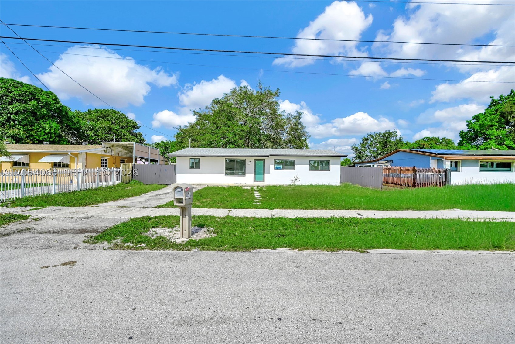 CAROL CITY 5TH ADDN - Residential