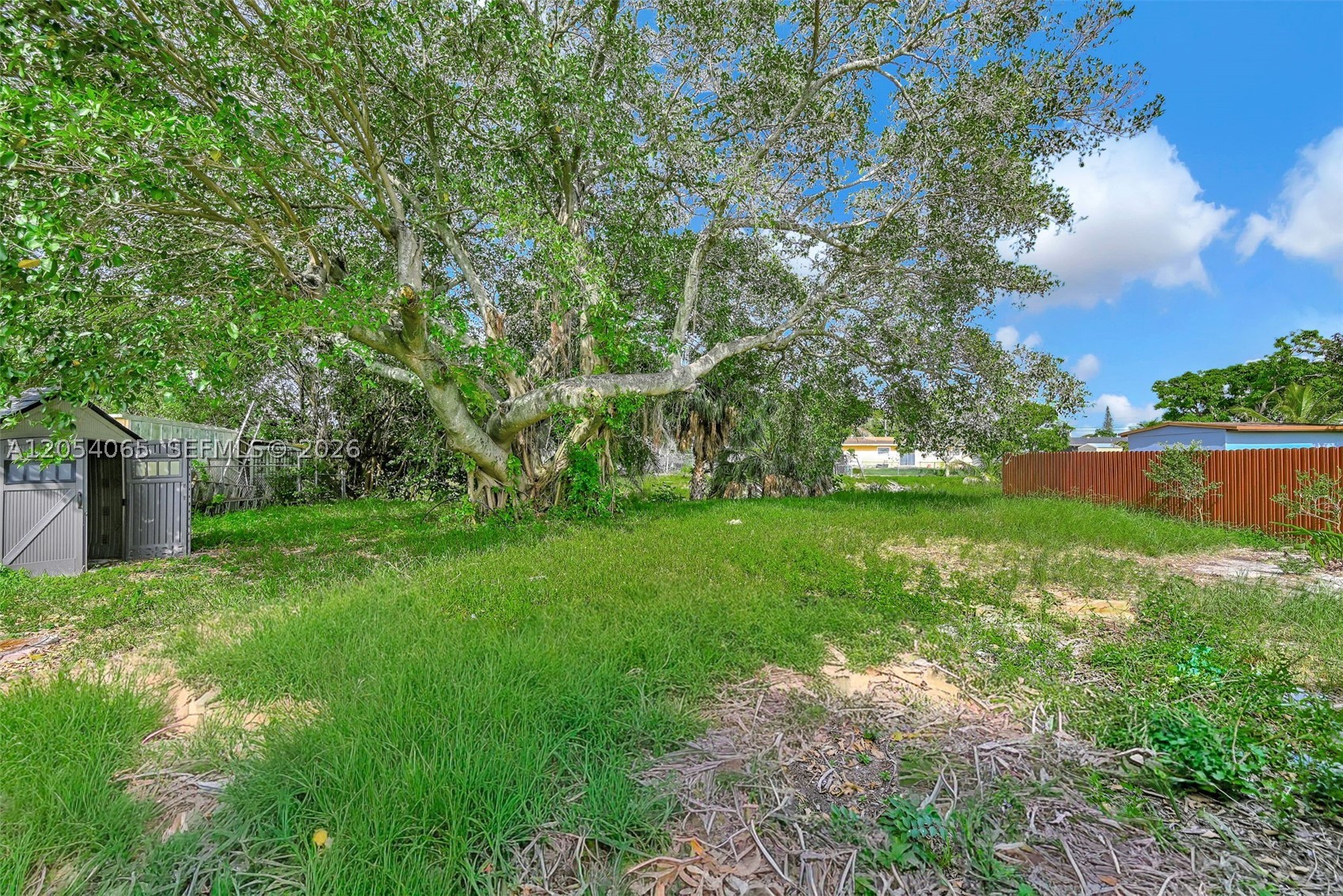 CAROL CITY 5TH ADDN - Residential