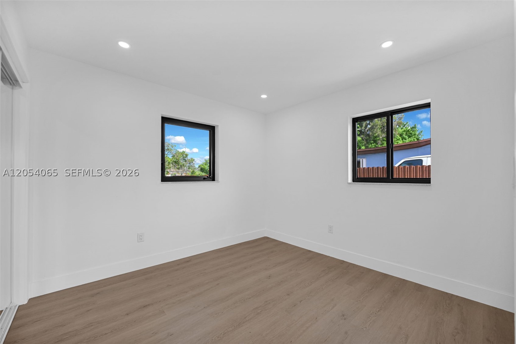 CAROL CITY 5TH ADDN - Residential