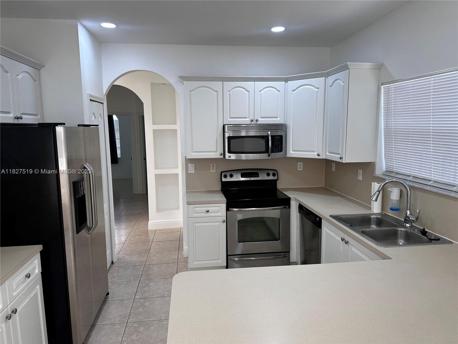 WONDERLY ESTATES SEC 1 - Residential Lease