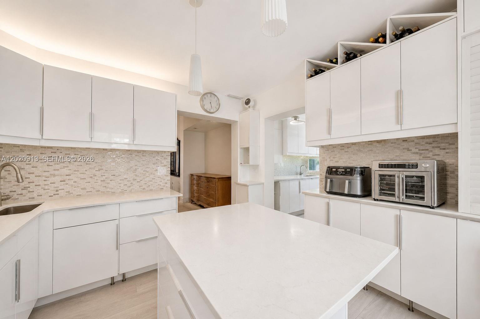 IRONS MANOR 3RD ADDN - Residential