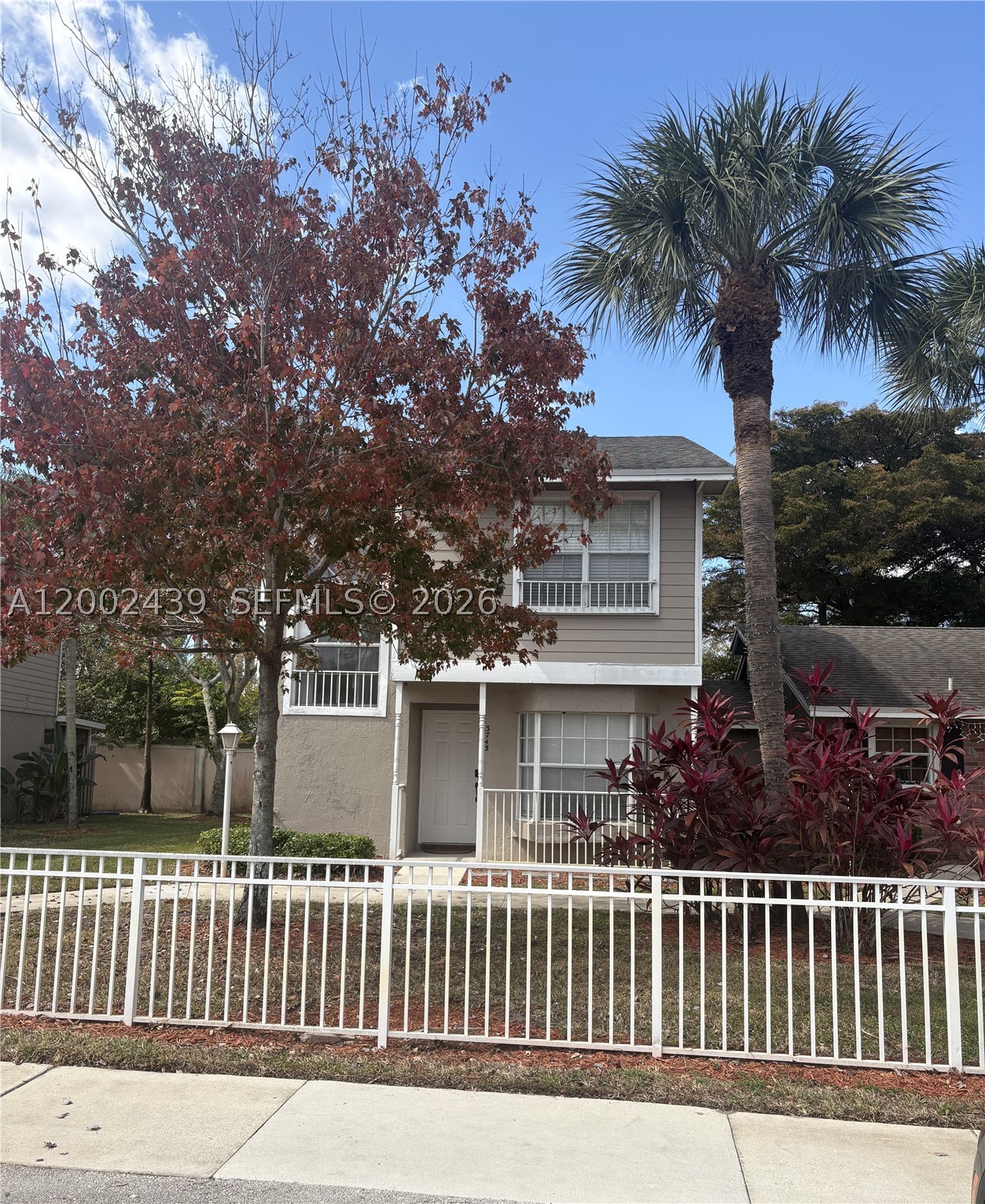 Welcome to this beautifully updated 3-bedroom plus den, 2.5-bath townhouse in the highly sought-after Colony Courts II community. Freshly painted and thoughtfully maintained, this residence offers a bright, open-concept layout designed for both comfort and functionality.
The main level features a spacious living and dining area, a versatile den ideal for a home office or flex space, a well-appointed kitchen, laundry area, and a convenient half bath. Neutral tile flooring throughout the first floor enhances the sense of space, while newly installed vinyl flooring upstairs adds a modern, cohesive touch. The primary suite offers a walk-in closet and a private en-suite bathroom, complemented by two additional bedrooms and a full bath. Step outside to your own private, fenced patio—perfect for relaxing or entertaining—complete with additional storage for added convenience. Recent upgrades include a new microwave, a 3-year-old water heater, and updated vinyl flooring on the second floor.
Colony Courts is a pet-friendly community offering a pool, low HOA fees, and ample guest parking. Ideally located with easy access to Sawgrass Expressway, I-595, and I-75, and just minutes from premier shopping, dining, and parks.