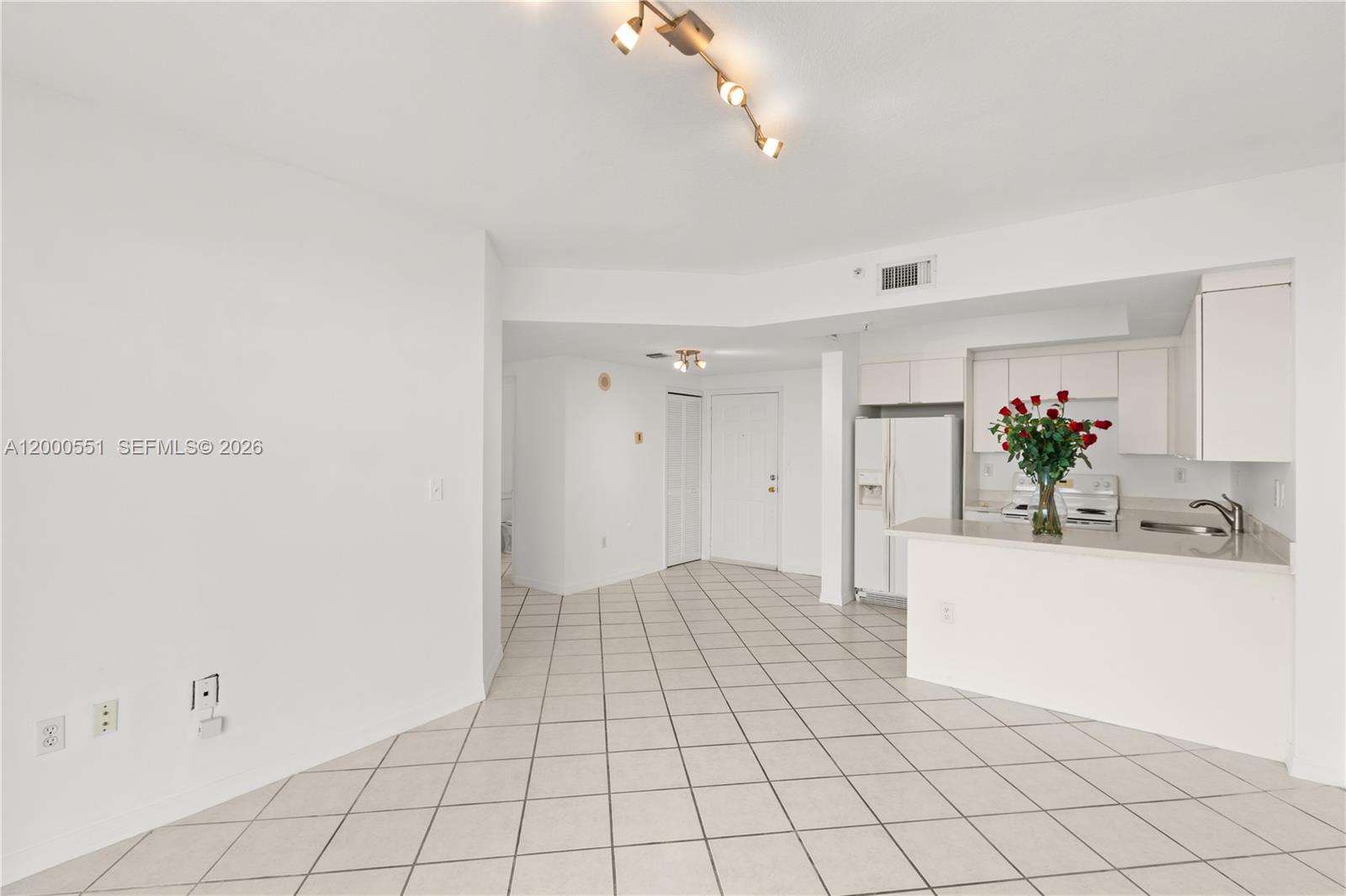 CORAL PLAZA OF MIAMI COND - Residential