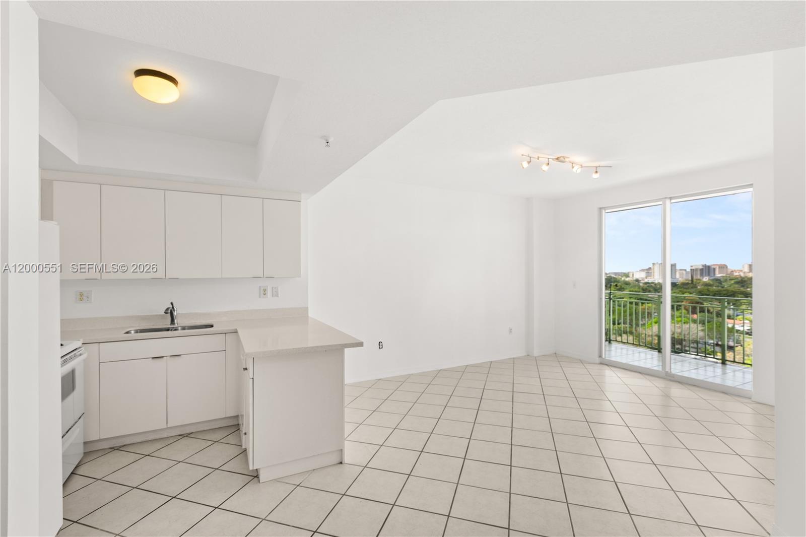 CORAL PLAZA OF MIAMI COND - Residential