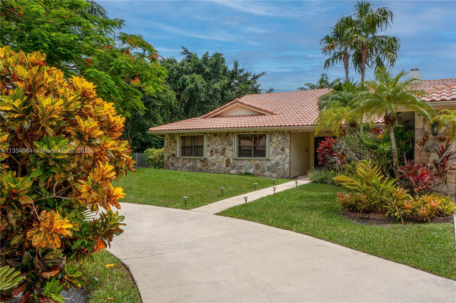 FLA FRUIT LANDS CO SUB NO - Residential